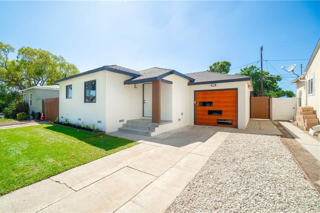 17415 Falda Ave, Torrance, CA 90504 — photo 4 of 36