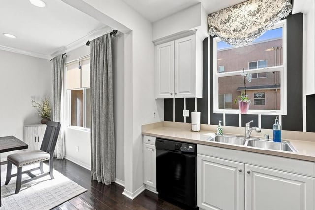 5440 Pacific Terrace 105, Hawthorne, CA 90250 — photo 11 of 35