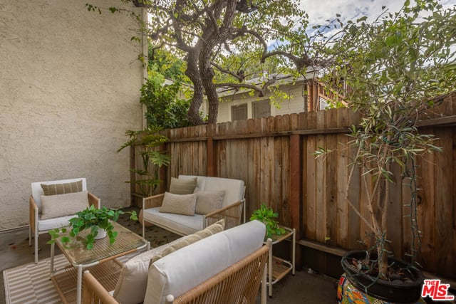 1447 Franklin Street 2, Santa Monica, CA 90404 — photo 18 of 33