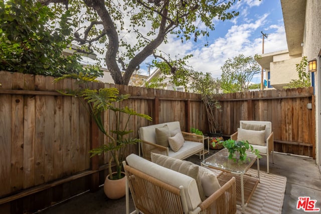 1447 Franklin Street 2, Santa Monica, CA 90404 — photo 19 of 33