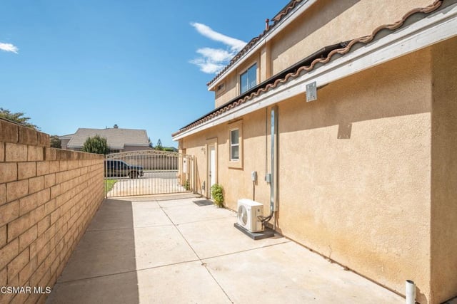 1014 Borden Avenue, Simi Valley, CA 93065 — photo 32 of 37