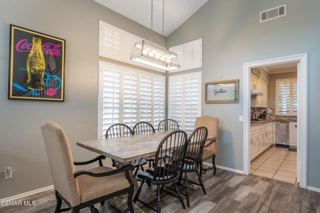 1014 Borden Avenue, Simi Valley, CA 93065 — photo 9 of 37