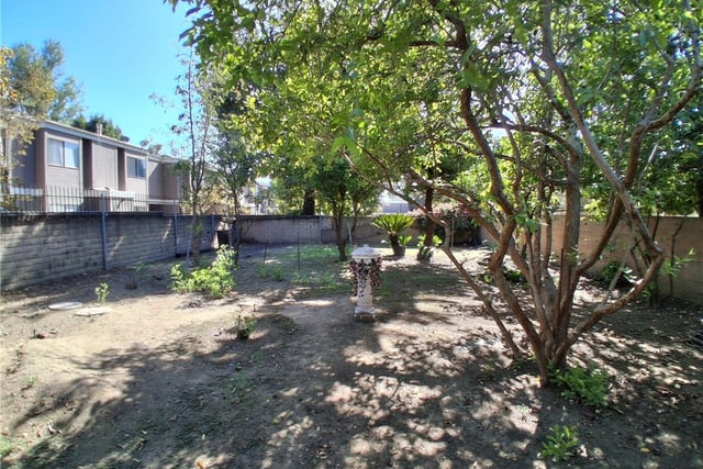 12587 Bradley Avenue, Sylmar, CA 91342 — photo 33 of 36
