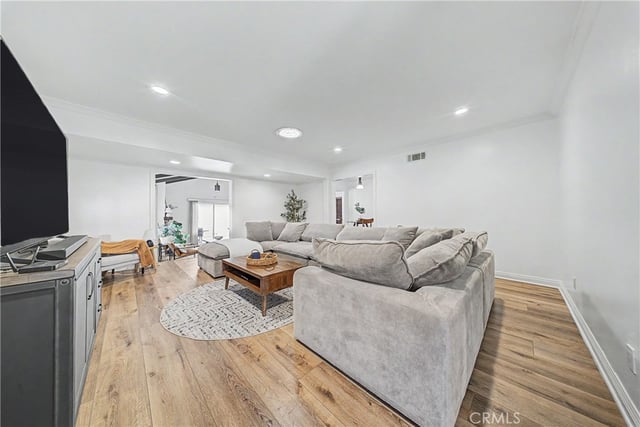16249 Chatsworth, Granada Hills, CA 91344 — photo 11 of 24