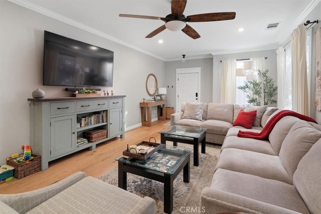 27933 Mariposa Street, Valencia, CA 91355 — photo 4 of 30