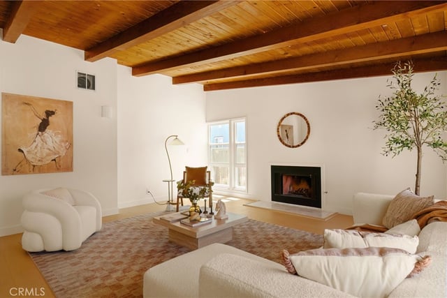 6246 Fallbrook, Los Angeles, CA 91367 — photo 3 of 30