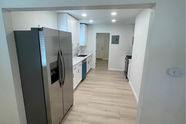244 E 111th Street, Los Angeles, CA 90061 — photo 4 of 12
