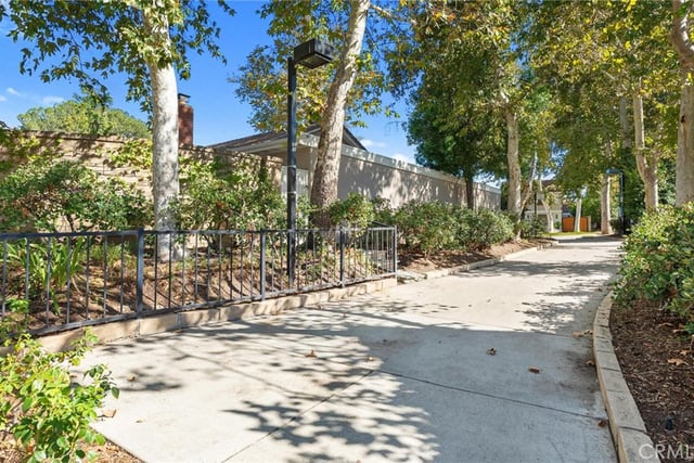 23420 Via Castanet, Valencia, CA 91355 — photo 43 of 48