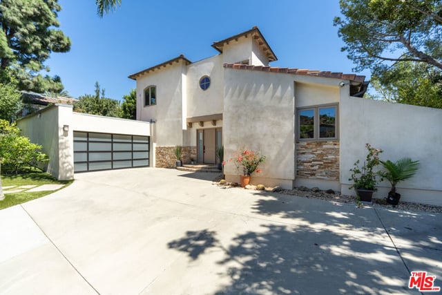 2636 Larmar Road, Los Angeles, CA 90068 — photo 10 of 61