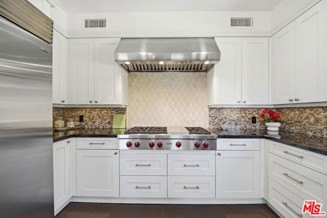 2636 Larmar Road, Los Angeles, CA 90068 — photo 43 of 61