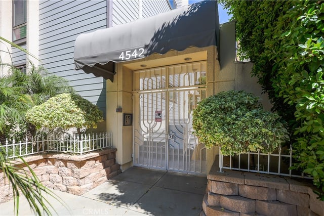 4542 Willis Avenue 302, Sherman Oaks, CA 91403 — photo 48 of 55