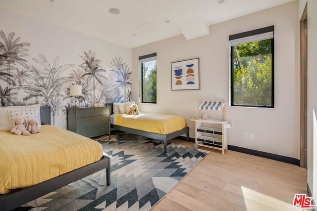 2260 Alcyona Drive, Los Angeles, CA 90068 — photo 14 of 27