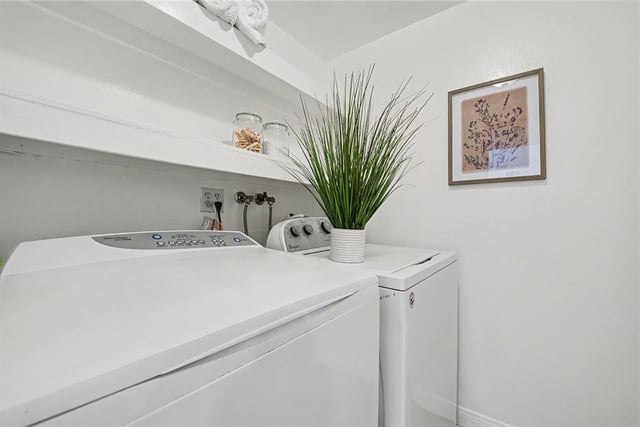 11667 Gorham 304, Los Angeles, CA 90049 — photo 21 of 46