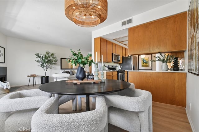13331 Moorpark 223, Sherman Oaks, CA 91423 — photo 13 of 49
