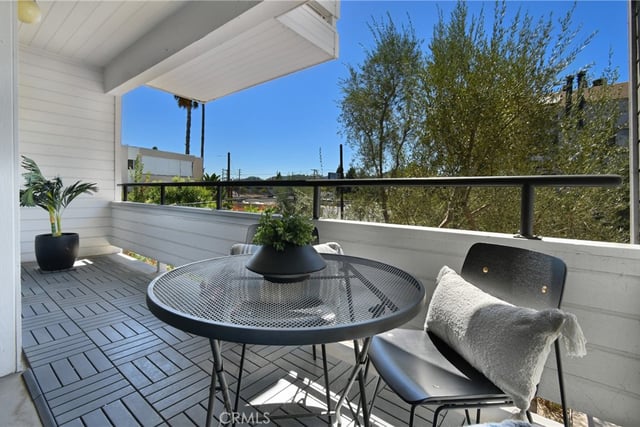 13331 Moorpark 223, Sherman Oaks, CA 91423 — photo 25 of 49
