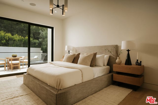 2878 Deep Canyon Drive, Beverly Hills, CA 90210 — photo 15 of 26