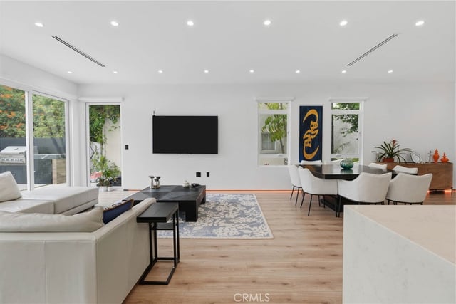 3633 Calle Jazmin, Calabasas, CA 91302 — photo 12 of 40
