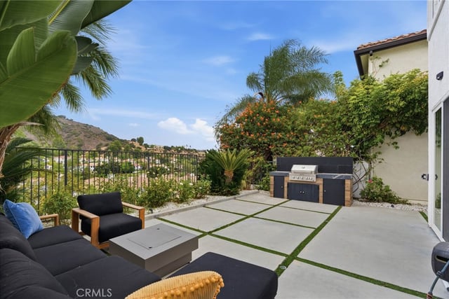 3633 Calle Jazmin, Calabasas, CA 91302 — photo 20 of 40