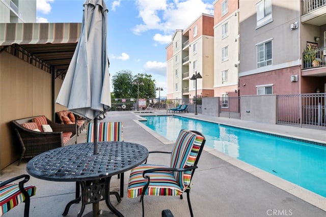 3750 Santa Rosalia 303, Los Angeles, CA 90008 — photo 21 of 23