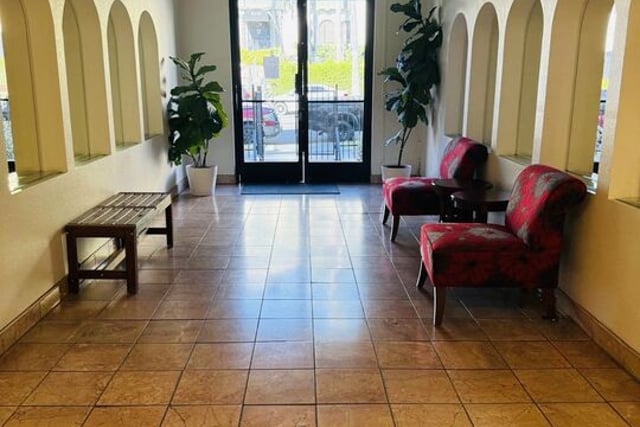 360 S Kenmore Avenue 305, Los Angeles, CA 90020 — photo 3 of 30