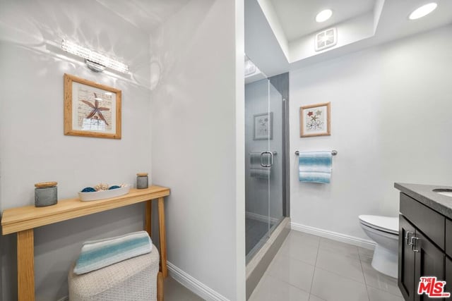 10630 Eastborne Avenue 103, Los Angeles, CA 90024 — photo 18 of 27