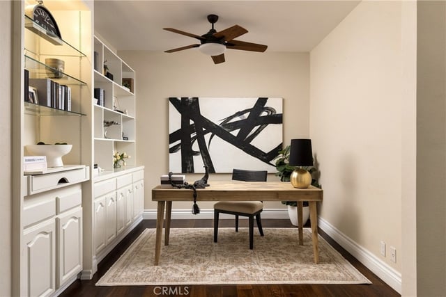 860 S Lucerne 103, Los Angeles, CA 90005 — photo 11 of 24