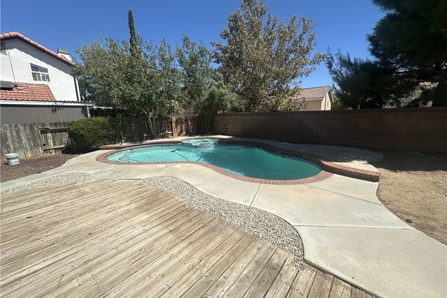 37048 Velutina, Palmdale, CA 93550 — photo 23 of 26