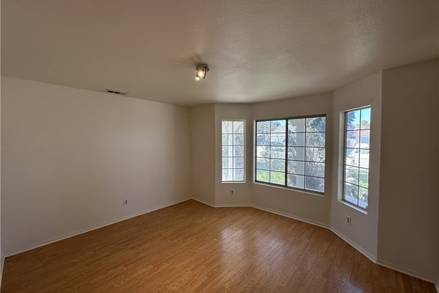 37048 Velutina, Palmdale, CA 93550 — photo 4 of 26