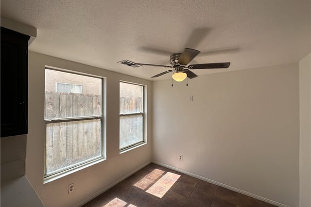 37048 Velutina, Palmdale, CA 93550 — photo 9 of 26