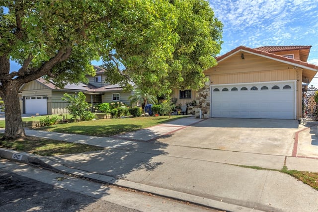 15422 Benfield, Norwalk, CA 90650 — photo 3 of 22