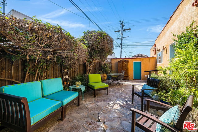 7321 Oakwood Avenue, Los Angeles, CA 90036 — photo 21 of 22