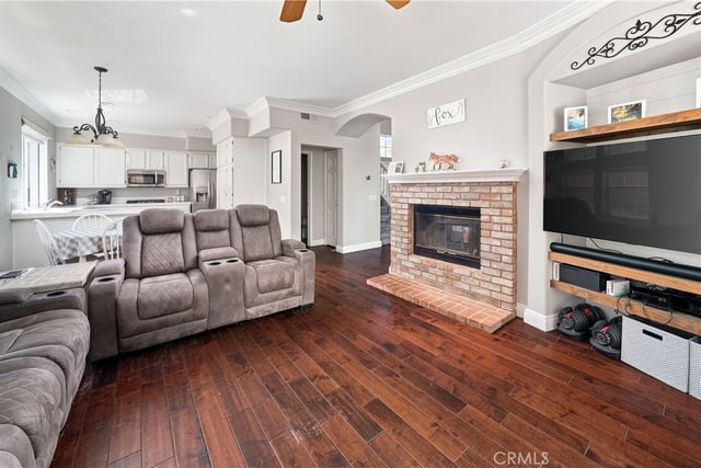 27944 Brookdale Court, Valencia, CA 91354 — photo 9 of 39