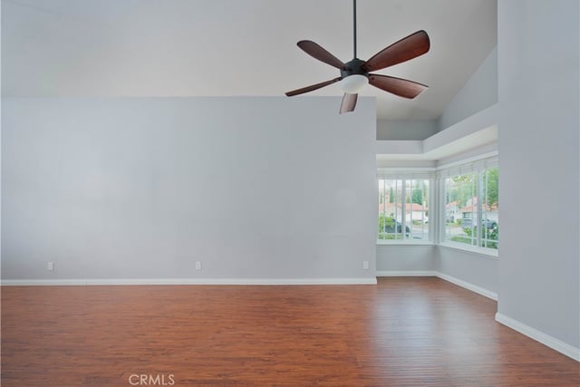27872 Wakefield Road, Castaic, CA 91384 — photo 6 of 38