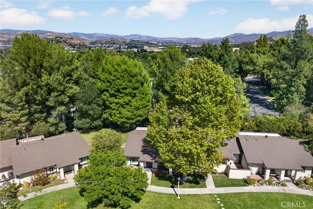 26332 Oak Highland C, Newhall, CA 91321 — photo 35 of 41