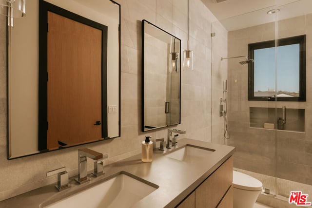 4447 N Camellia, Studio City, CA 91602 — photo 26 of 39