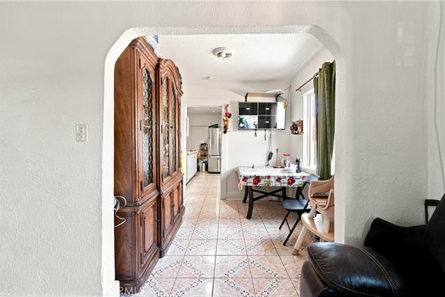 238 W 90th, Los Angeles, CA 90003 — photo 12 of 45