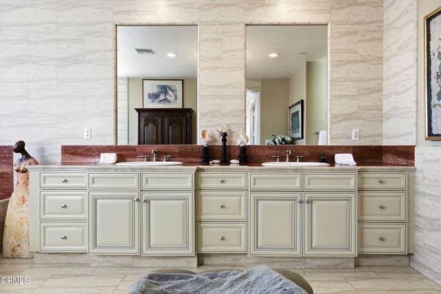 4061 Farralon Way, Oxnard, CA 93035 — photo 40 of 57