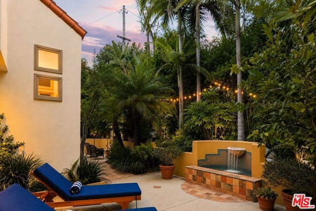 8935 Hollywood Hills Road, Los Angeles, CA 90046 — photo 20 of 20