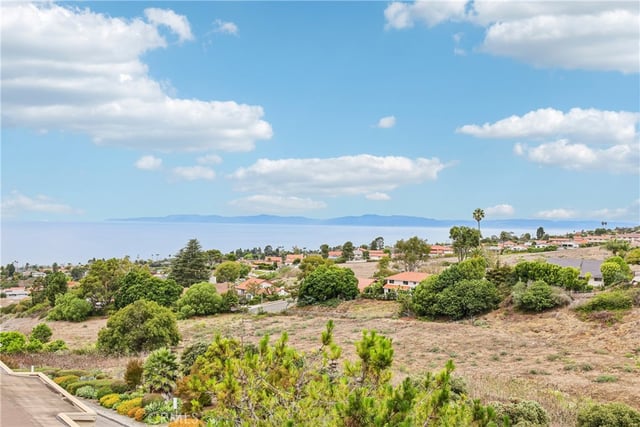 6542 Ocean Crest Drive B306, Rancho Palos Verdes, CA 90275 — photo 28 of 45