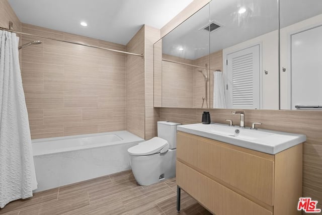 877 Francisco Street 1112, Los Angeles, CA 90017 — photo 17 of 21