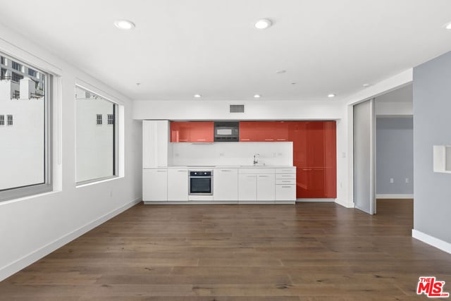 901 S Flower Street 513, Los Angeles, CA 90015 — photo 3 of 27