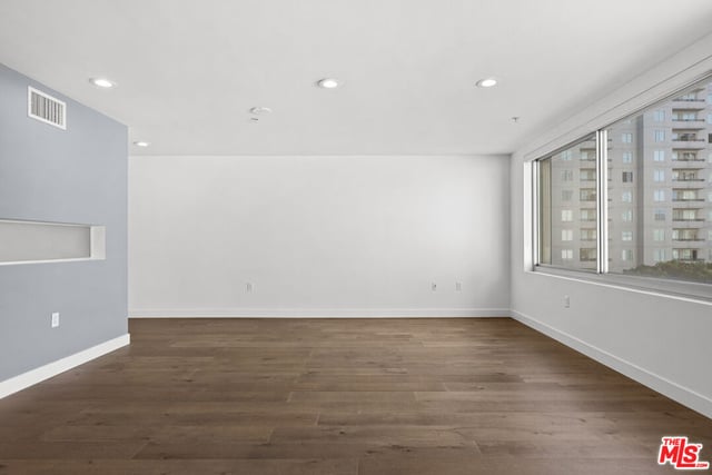 901 S Flower Street 513, Los Angeles, CA 90015 — photo 4 of 27