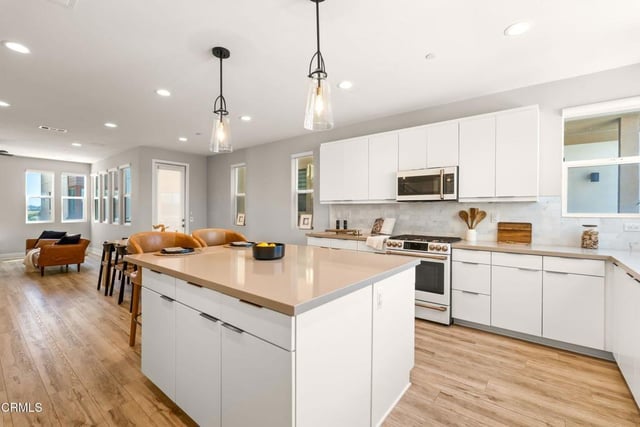 1066 Canal Street, Oxnard, CA 93035 — photo 24 of 70