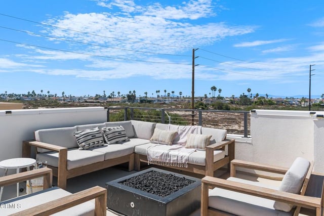 1066 Canal Street, Oxnard, CA 93035 — photo 49 of 70
