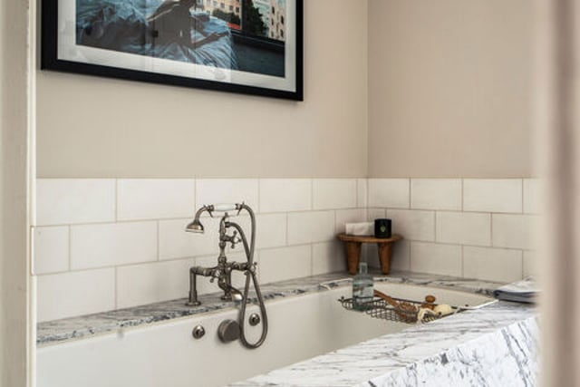 1424 N Crescent Heights Boulevard 60, West Hollywood, CA 90046 — photo 18 of 28