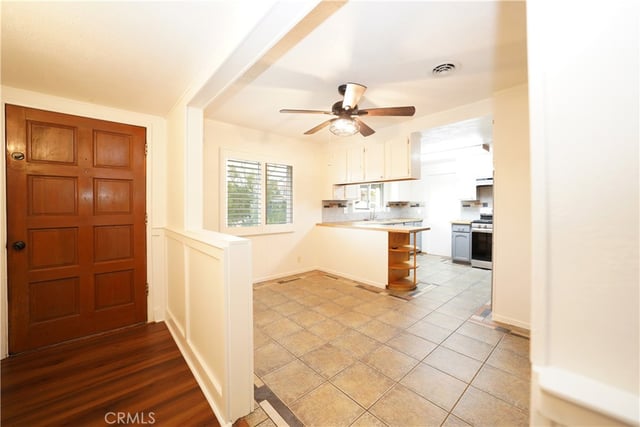 8438 Heston, San Gabriel, CA 91776 — photo 4 of 27
