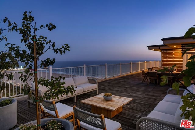 101 California Avenue PH, Santa Monica, CA 90403 — photo 41 of 48