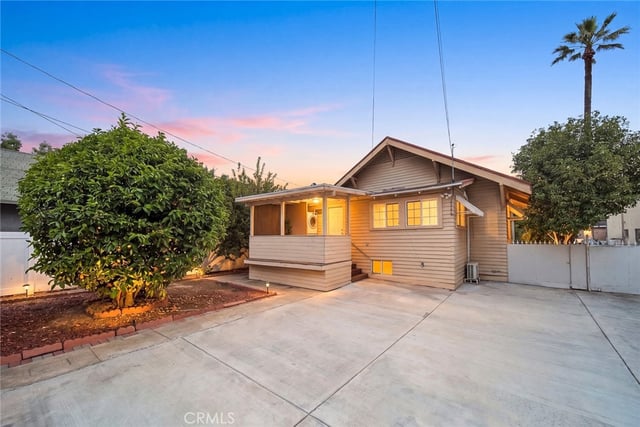 1003 N Garfield Avenue, Alhambra, CA 91801 — photo 4 of 33