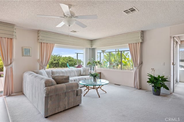2275 W 25th 18, San Pedro, CA 90732 — photo 14 of 31