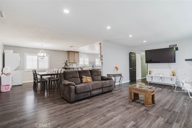 14004 Herron Street, Sylmar, CA 91342 — photo 19 of 47